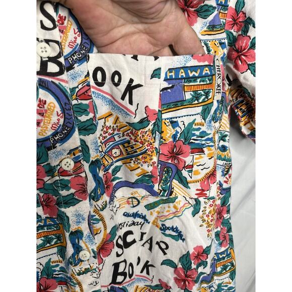 Camp Shirt Hawaii Vacay Scrap Book Travel Print Button Up Size M Vintage 1980s - Picture 5 of 10